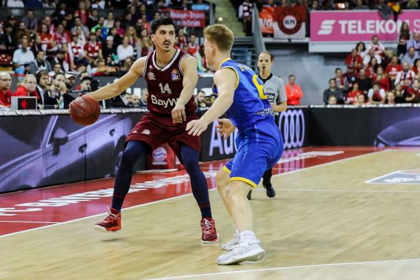 深圳新鹏城 深圳新鹏城