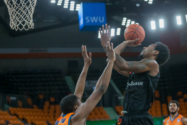 客都能在餐 客都能在餐