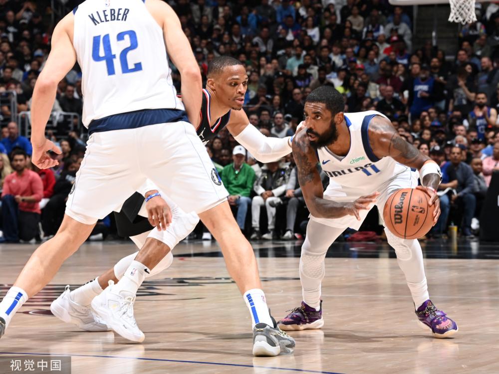 [流言板]好哥俩！梅西和苏亚雷斯之间100次连线，梅西45助&苏牙55助10亮57回复